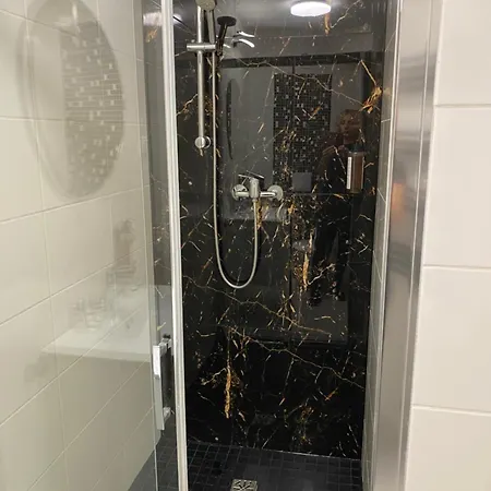 Trzy Sosny Okrzei 1c Bezplatny Parking ! Appartement *