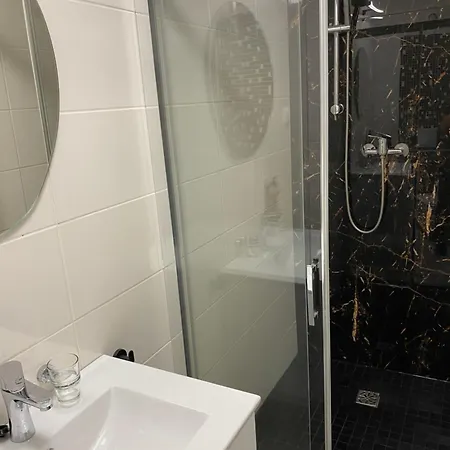 Trzy Sosny Okrzei 1c Bezplatny Parking ! Appartement *
